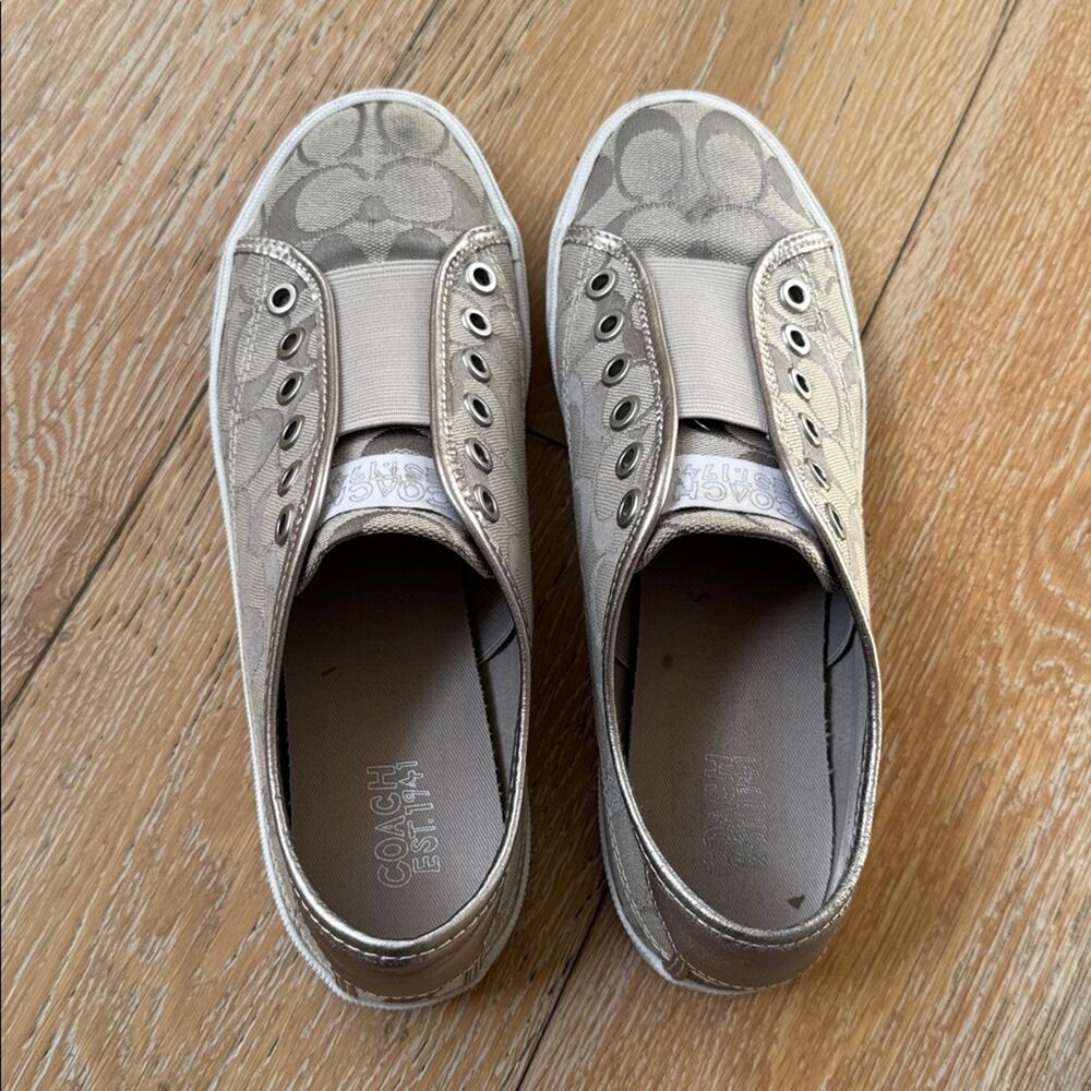 Coach Barrett Signature Canvas Slip On Sneakers Gray Silver Size 8 with Box - Picture 3 of 8